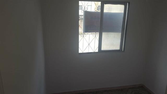 Apartamento de um quarto em Andre Carloni por apenas 75 mil - Foto 2