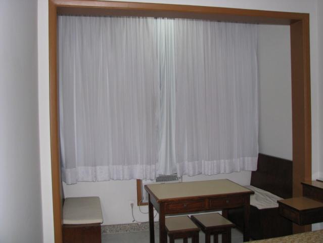 Apartamento no Copacabana em Rio de Janeiro - RJ - Foto 3