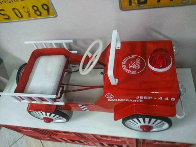 Pedalcar Bandeirante Bombeiro 1961 - Foto 5