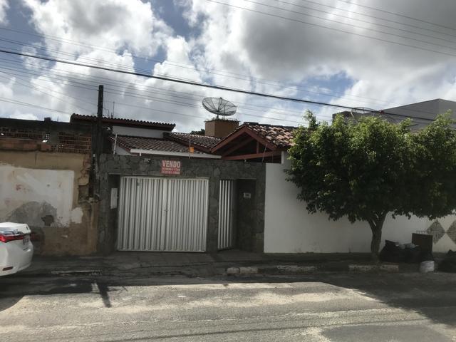 Casa a venda
