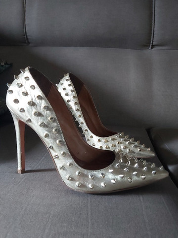 scarpin santa lolla spikes