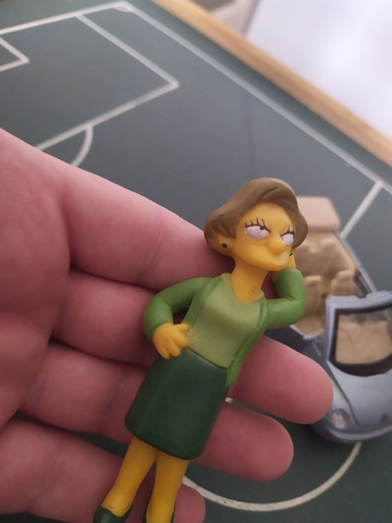 Miniatura Carro e Boneco - Foto 3