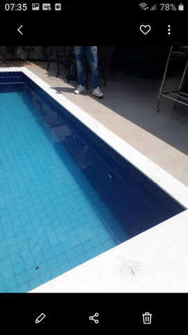 Limpeza de pisos e arars de piscinas