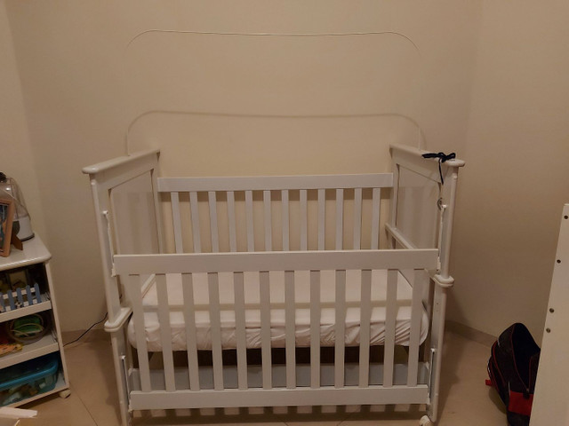 Berço de bebê