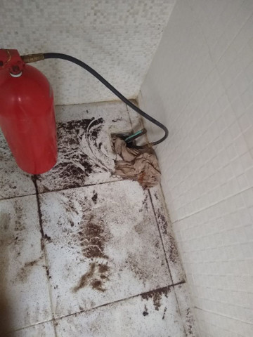 LIMPEZA EM DESENTUPIMENTO... MANUTENÇÃO.. ENCANADOR