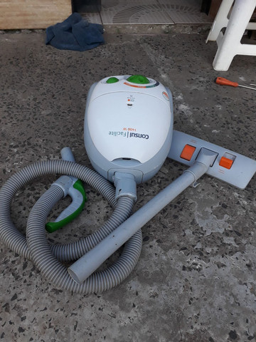 Aspirador consul