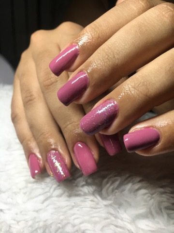 Unhas em gel - Foto 3