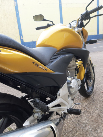 Cb 300R - Foto 5
