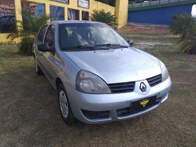 CLIO SEDAN AUTHENTIQUE 1.0 FLEX