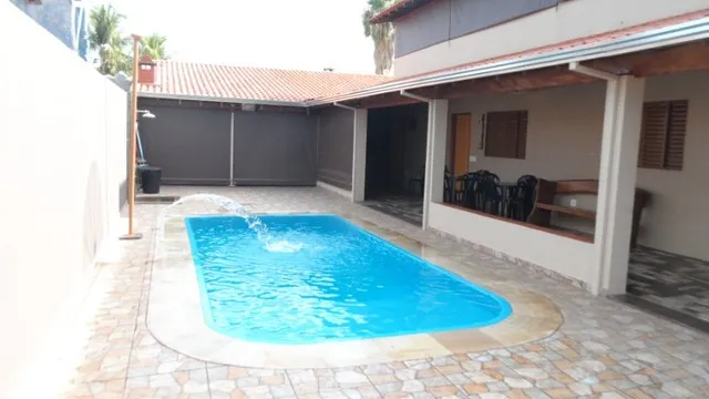 Aluga-se Lindo Rancho em Fronteira-MG