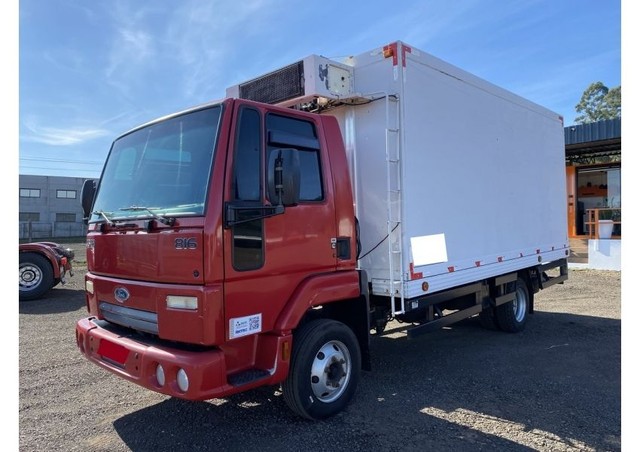 CAMINHÃO FORD CARGO