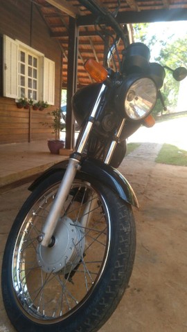 TITAN 125 ES