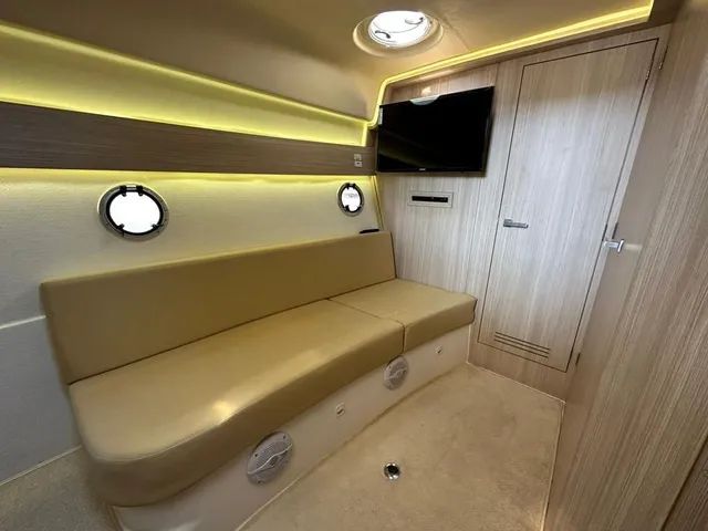 Cimitarra 380 Fly Ano 2015 x2 Volvo D4 260 HP ñ Azimut Sedna Intermarine Cabrasmar - Foto 4