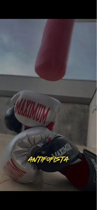 Luva profissional de Boxe Maximum - Prata e Preto - Foto 2