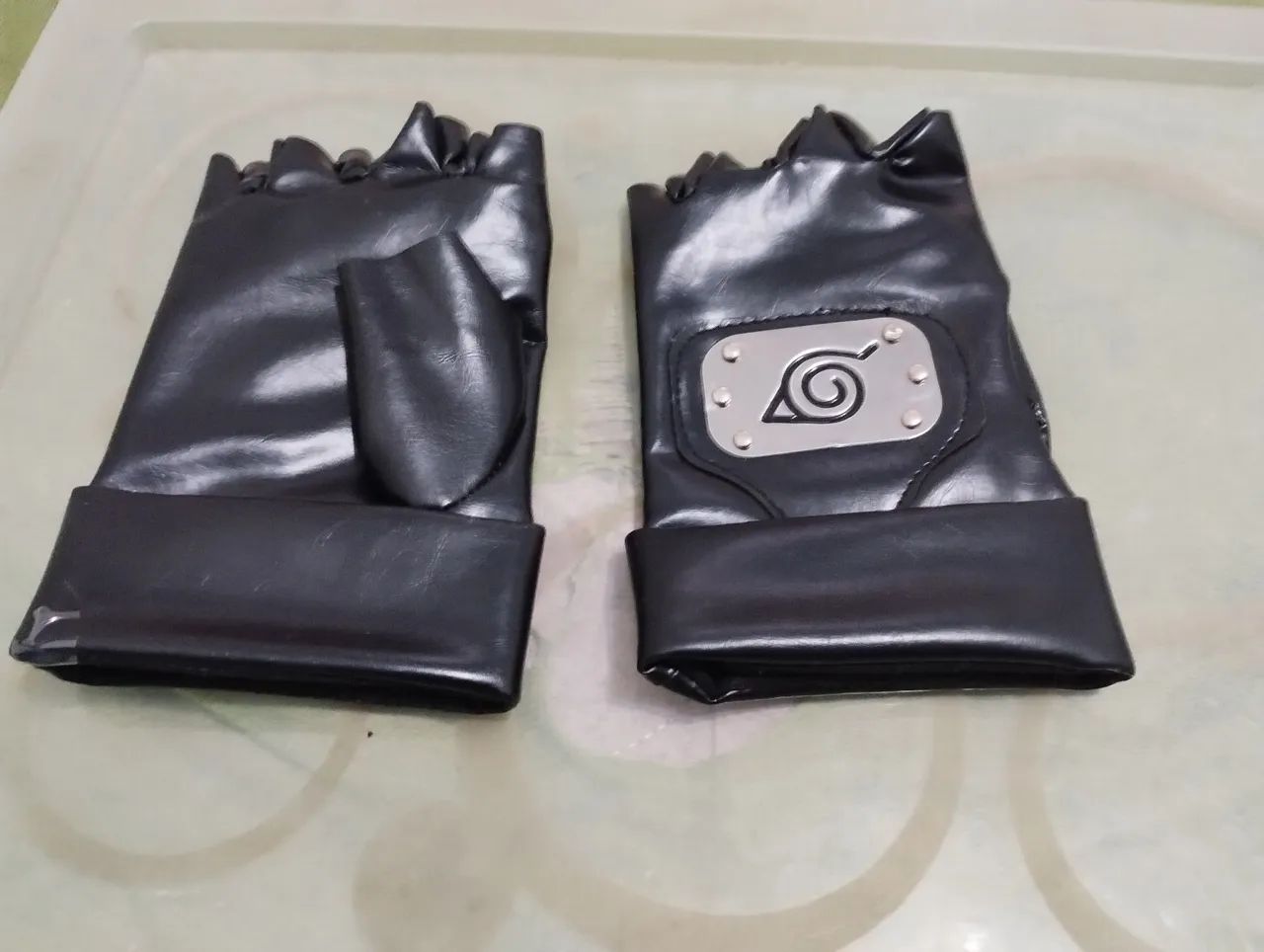 Kit de Acessórios Naruto - Luvas, Faixa de Cabeça e Kunai - Foto 3
