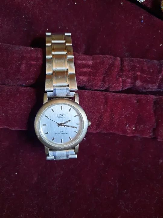 vendo 2 relógios femininos Dumont em prata r$45,00 cada um  Curitiba Paraná bairro Uberaba - Foto 2