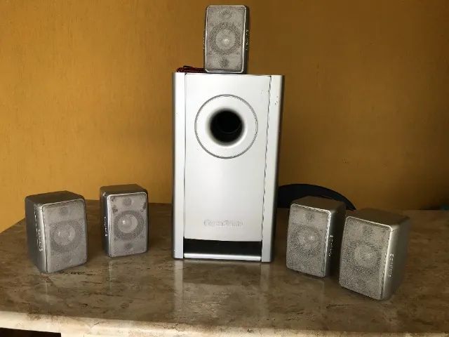 Caixas de son antigas, funcionando