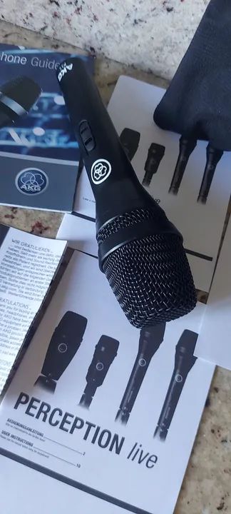AKG P3s Microfone Profissional