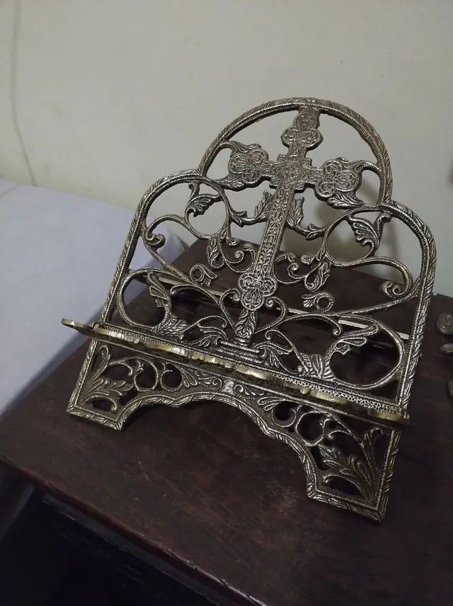Porta bíblia de bronze 38 cm  - Foto 4