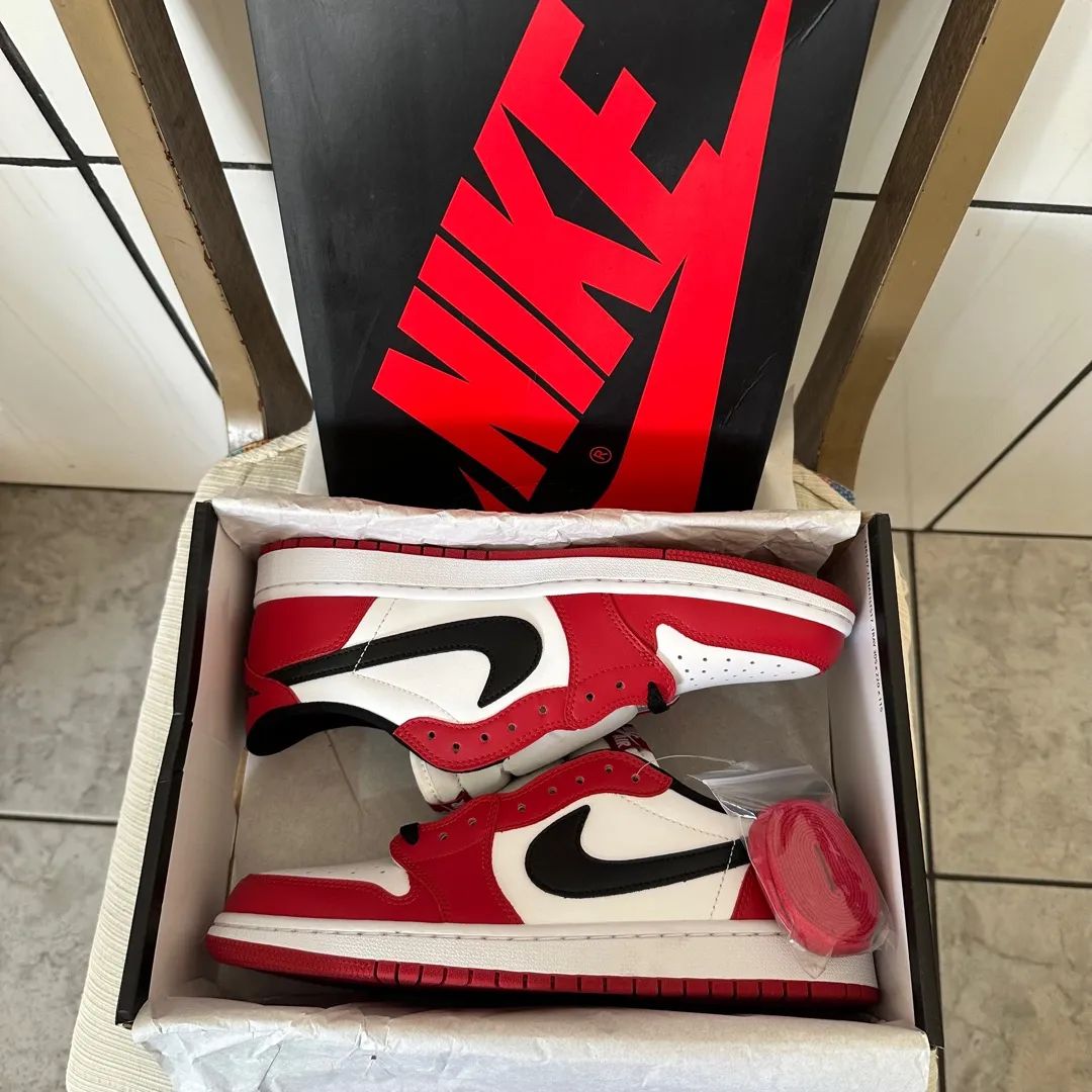 Air Jordan 1 Low Retro Chicago - Tamanho 41 - Foto 6