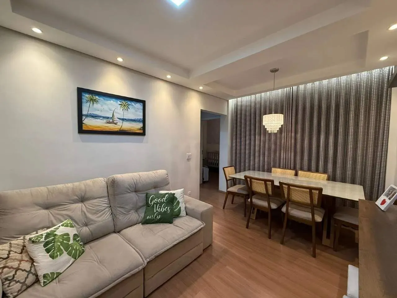 APARTAMENTO - 2 QUARTOS - ARAGUAIA
