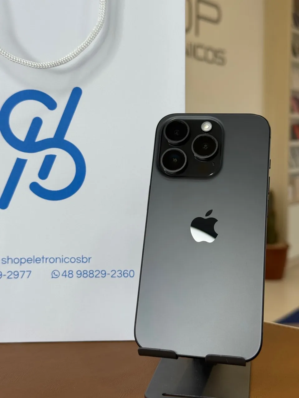 iPhone 15 Pro 512Gb - 1 ano de garantia