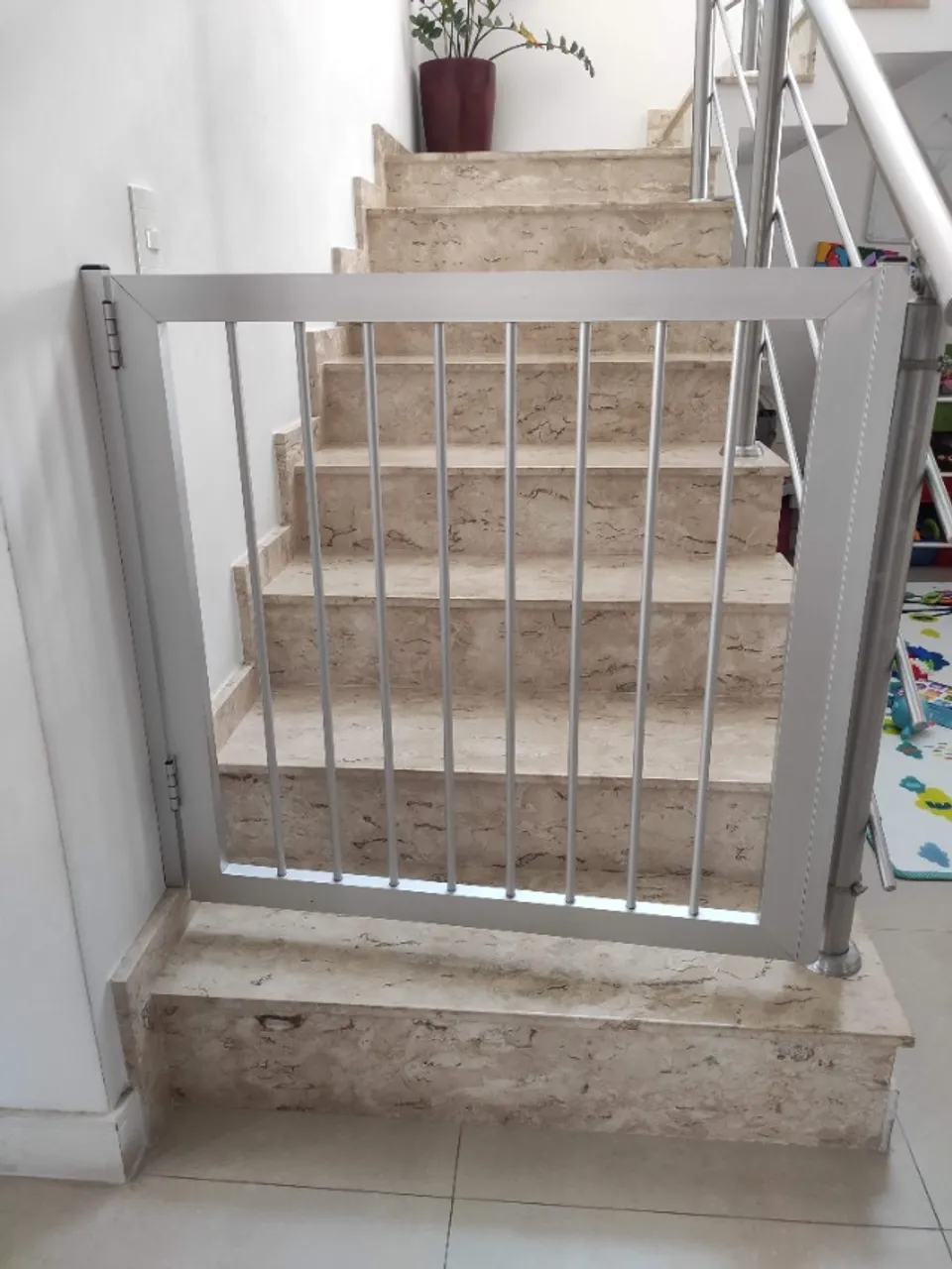 Portão / Grade de segurança para crianças ou pets