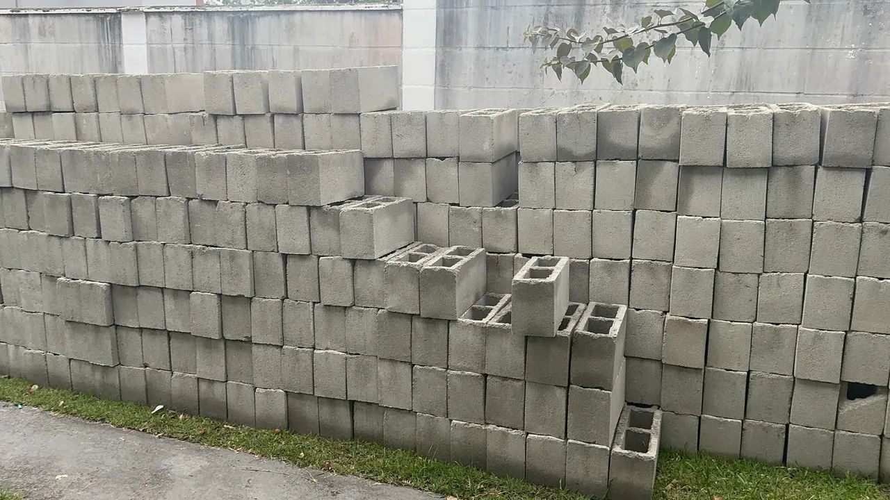 Bloco 1464595868877059121