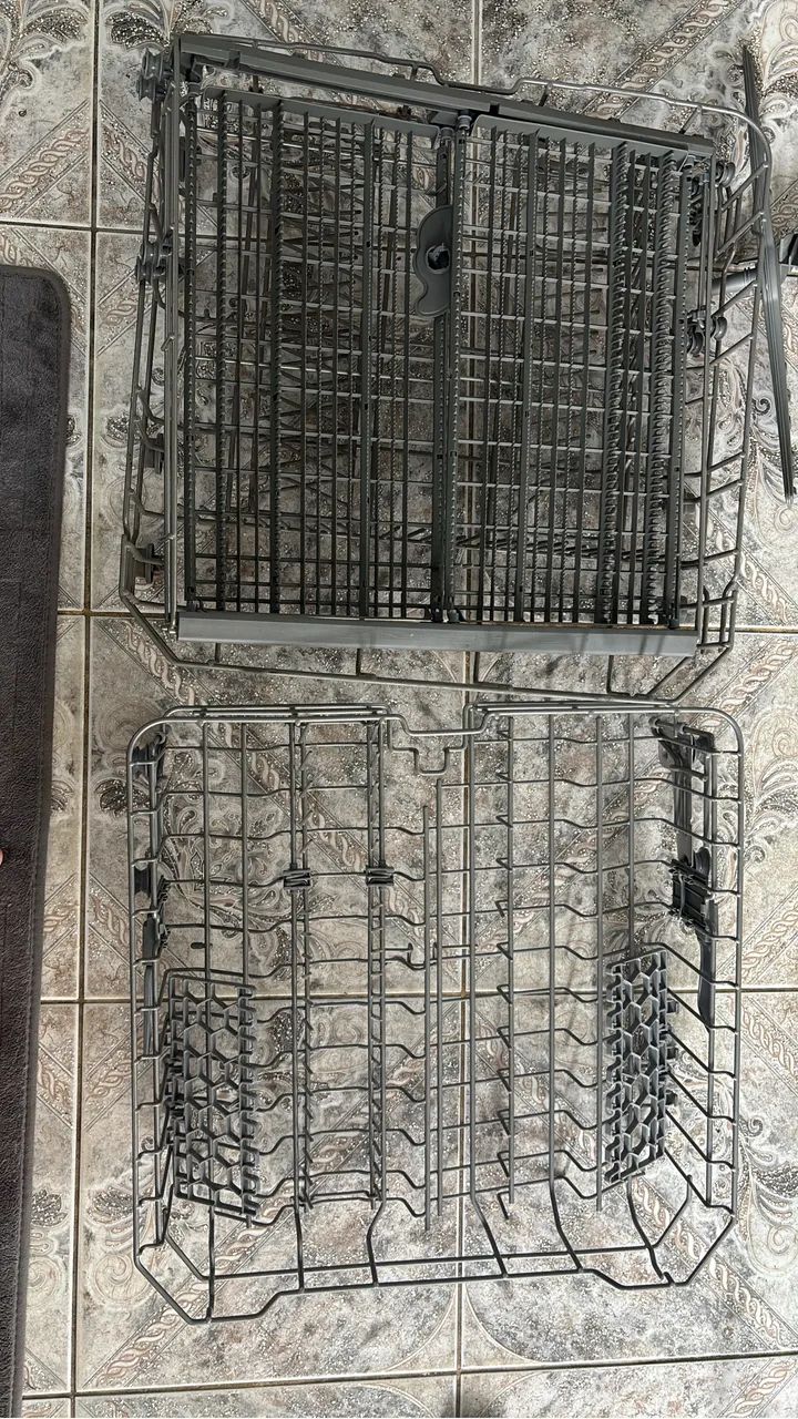 Cesto inferior e superior Electrolux 14 serviços 