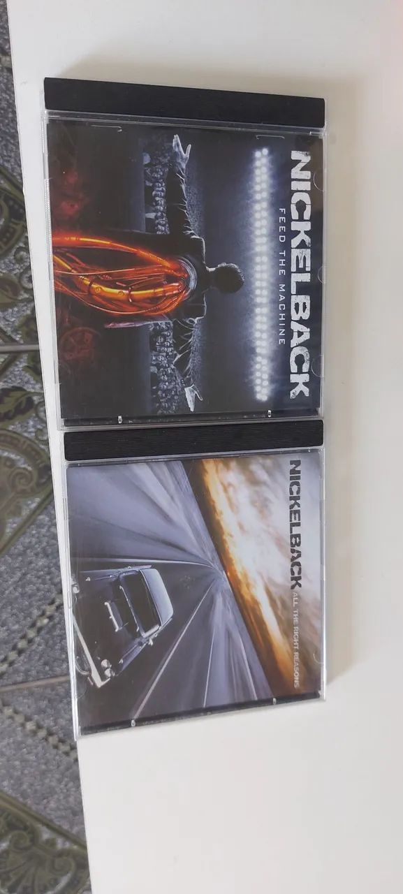2 CDs Nickelback  - Foto 2