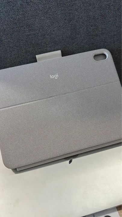 Capa para iPad com teclado - Foto 4