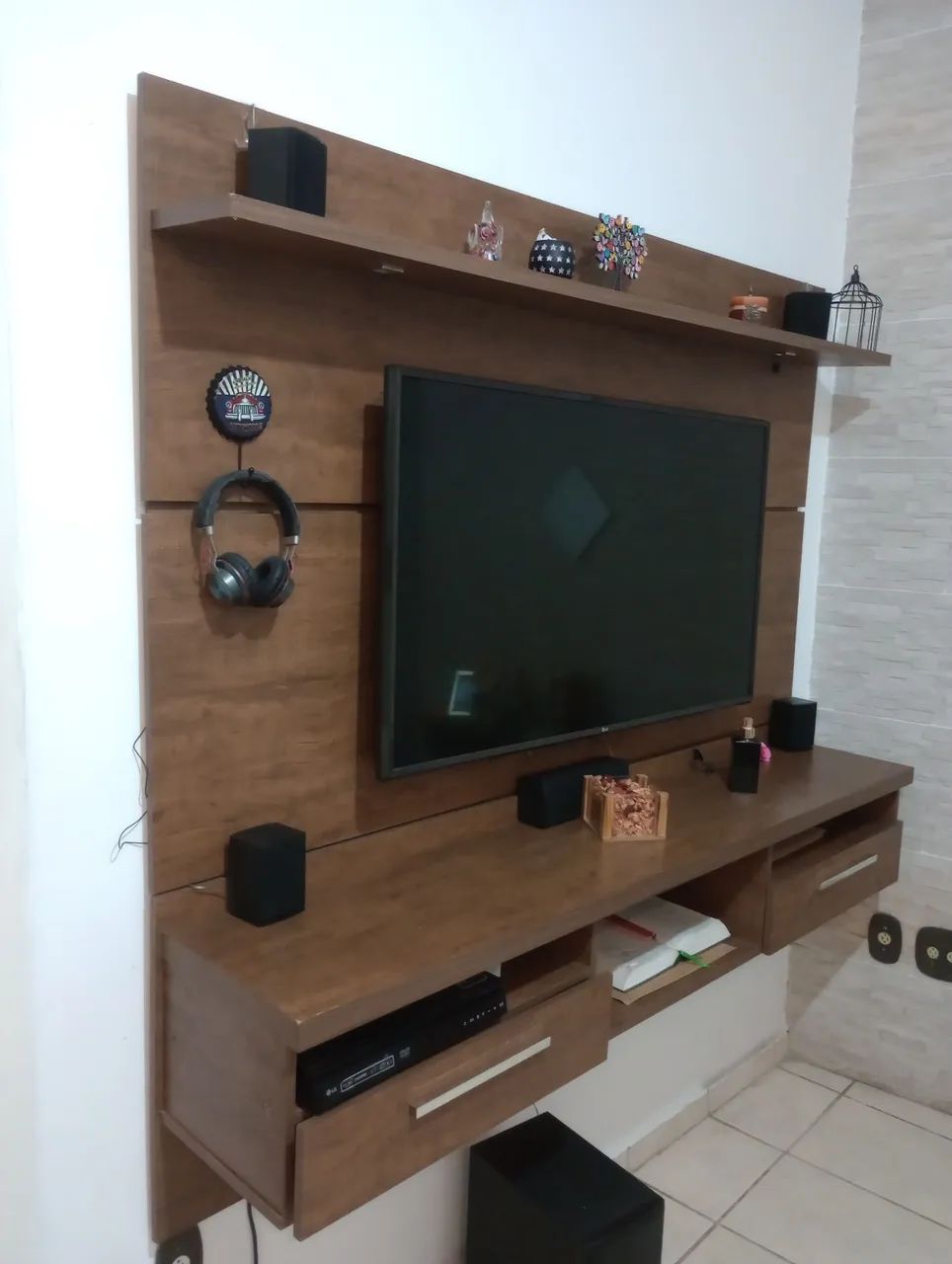 Complete TV Stand with Panel419421038660833281