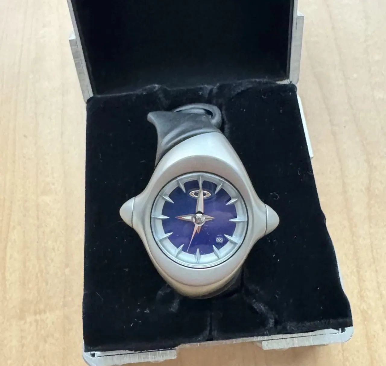 Relógio Oakley em excelente estado