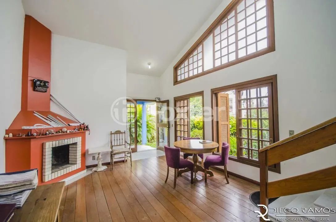 Casa à venda Rua Roque Calage, Passo da Areia - Porto Alegre - Foto 3