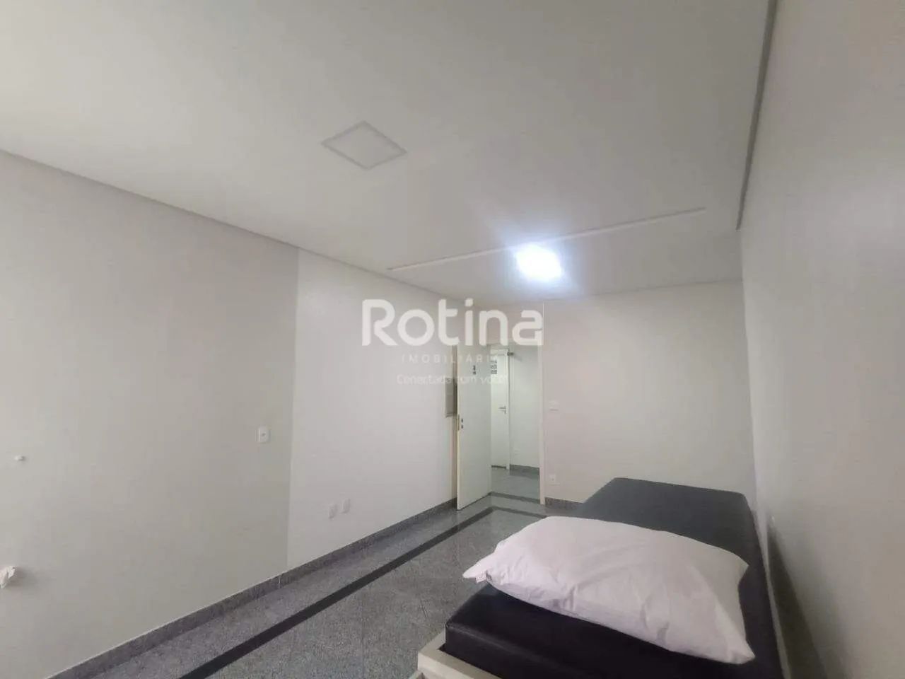 Sala para alugar, Martins - Uberlândia/MG - Rotina Imobiliária - Foto 2