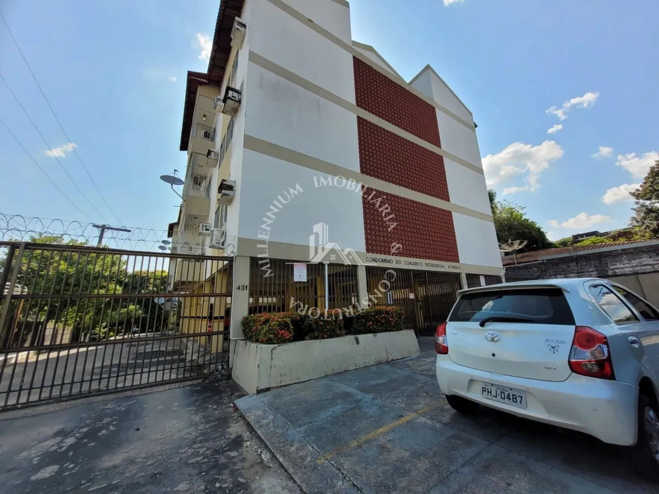Condomínio do Conjunto Residencial Athenas - Condomínio Residencial Athenas, 2 quartos 63M
