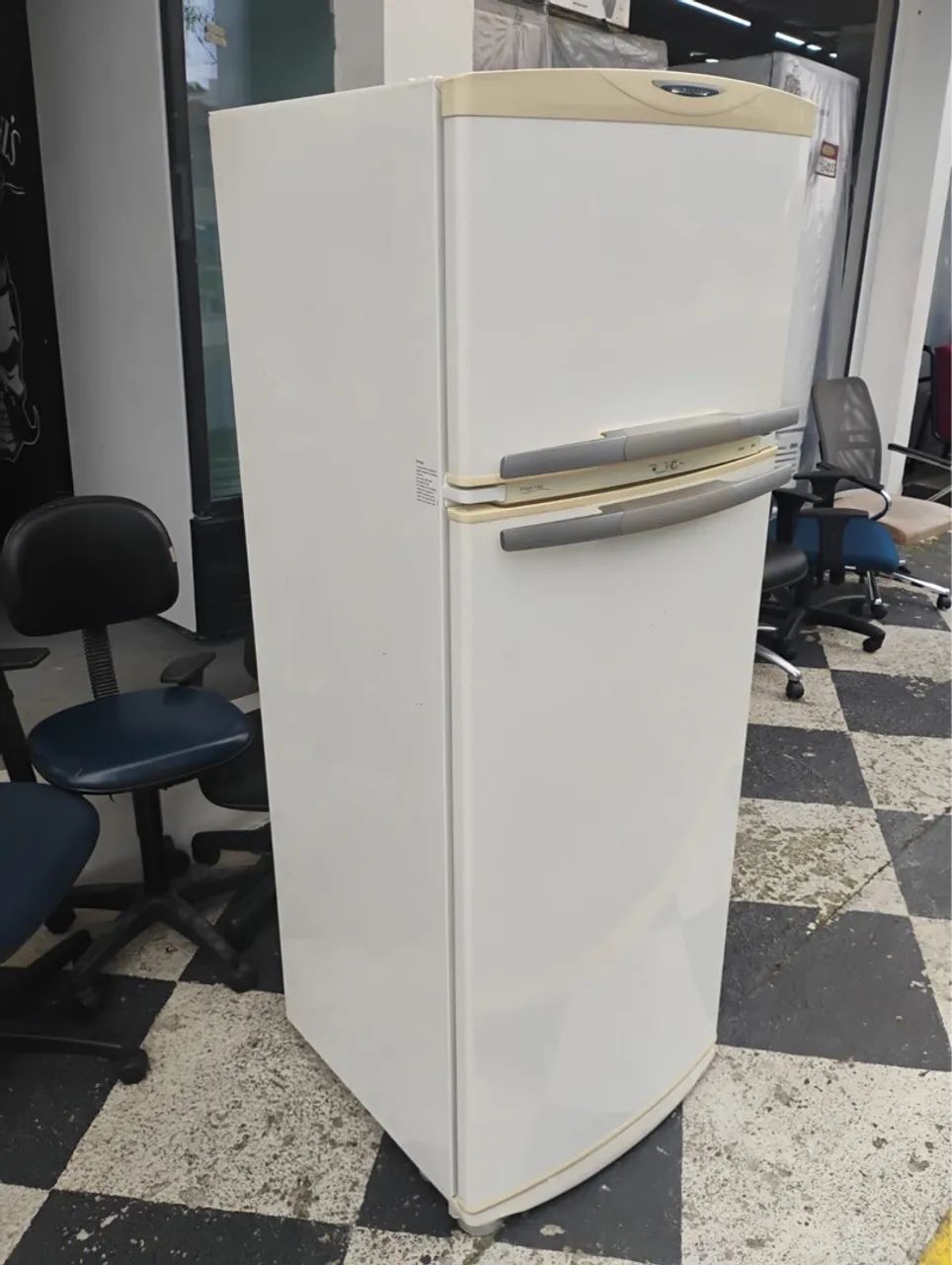 Geladeira Brastemp FrostFree 340L - Foto 4