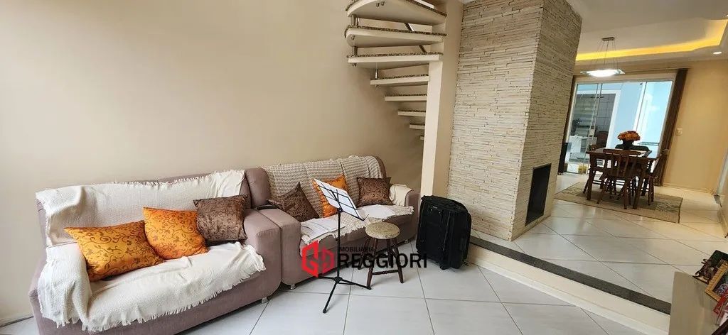 CASA 4 SUITES, ÁREA GOURMET FOGÃO ALENHA EM BC - Foto 2