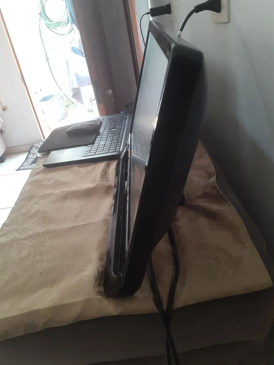 Monitor AOC 19 POLEGADAS com adaptador HDMI  - Foto 4