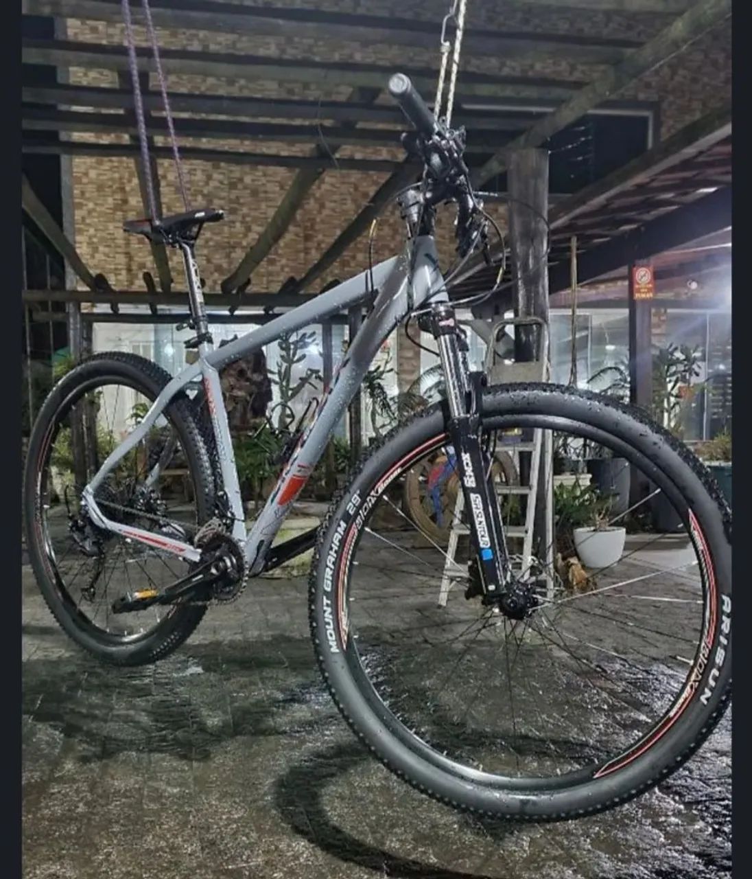 Bicicleta de aro 29 - Foto 2