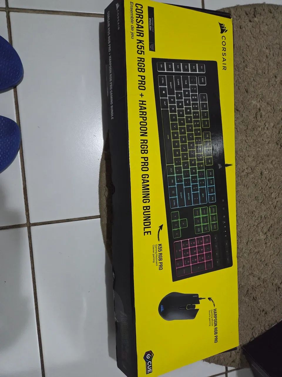 Teclado gamer corsair k55