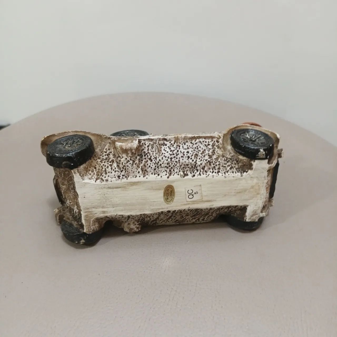 Miniatura de carrinho de resina  - Foto 3