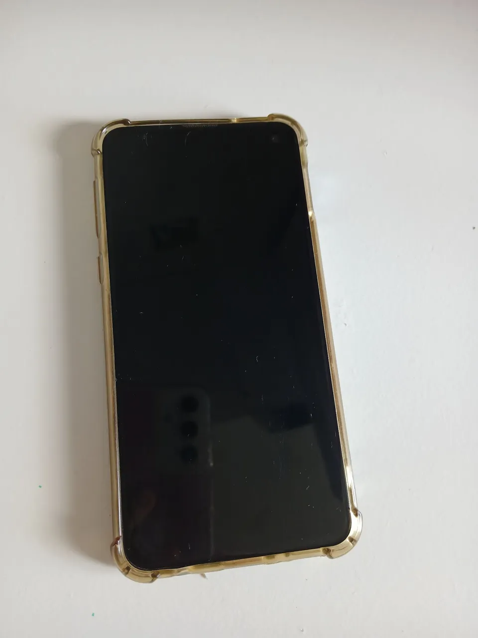 Vende-se | Samsung S10e com defeito (ler descrição)