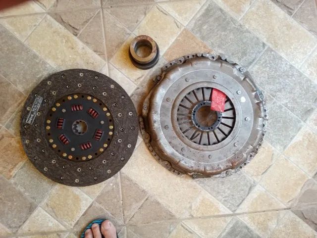 Kit de embreagem Sachs, novo, para F. 1000 ou F. 4000 turbinado. - Foto 4