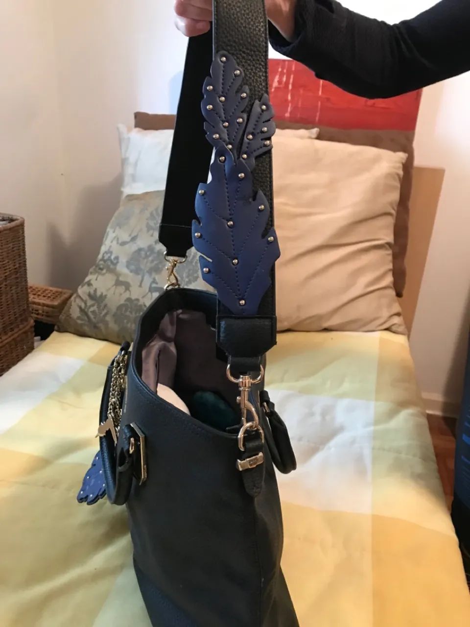 Bolsa Trussardi Jeans Preta com Detalhes - Foto 3