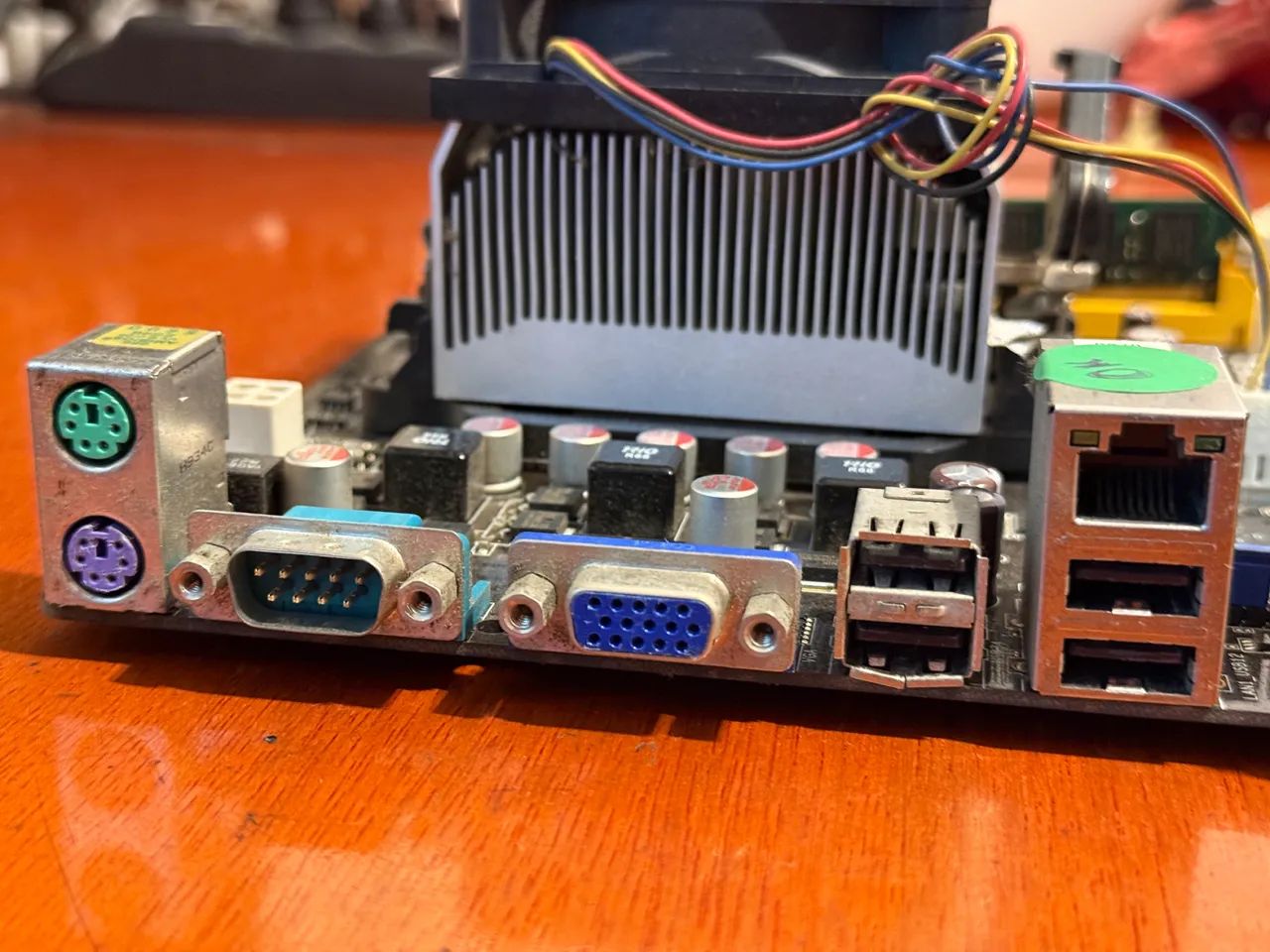 Placa Mãe Asus AM2 M2n68am-se2 - memoria e processador