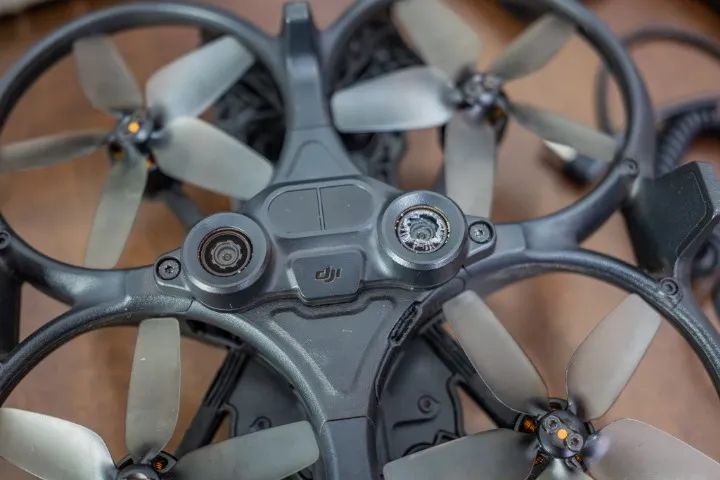 Drone Dji Avata 4k Combo - Foto 6