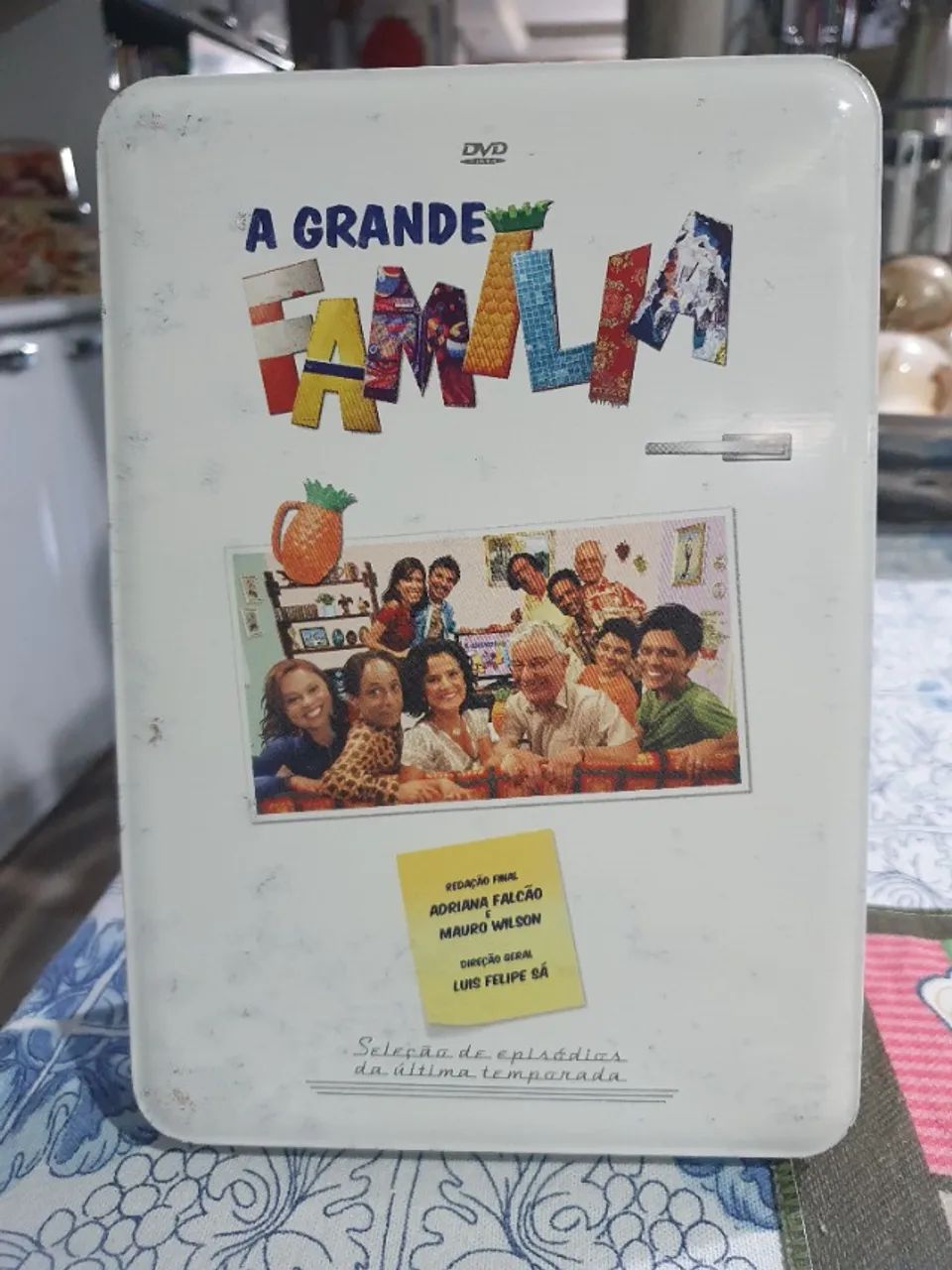 Box DVD A Grande Família com luva metal (lata) ultima temporada