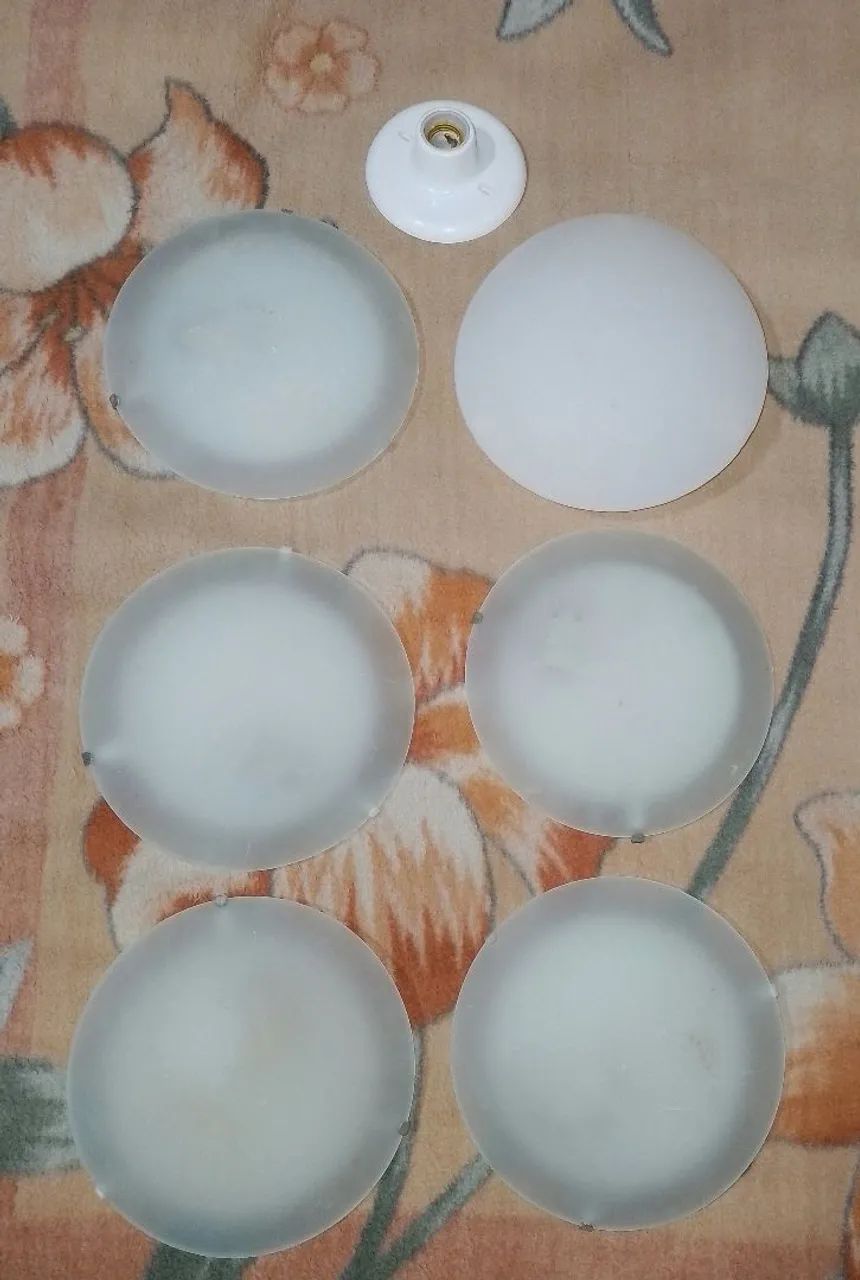 7 Luminárias: 5 vidro Jateado 25cm Bronzearte + 1 Tachibra 25cm + 1 paflon