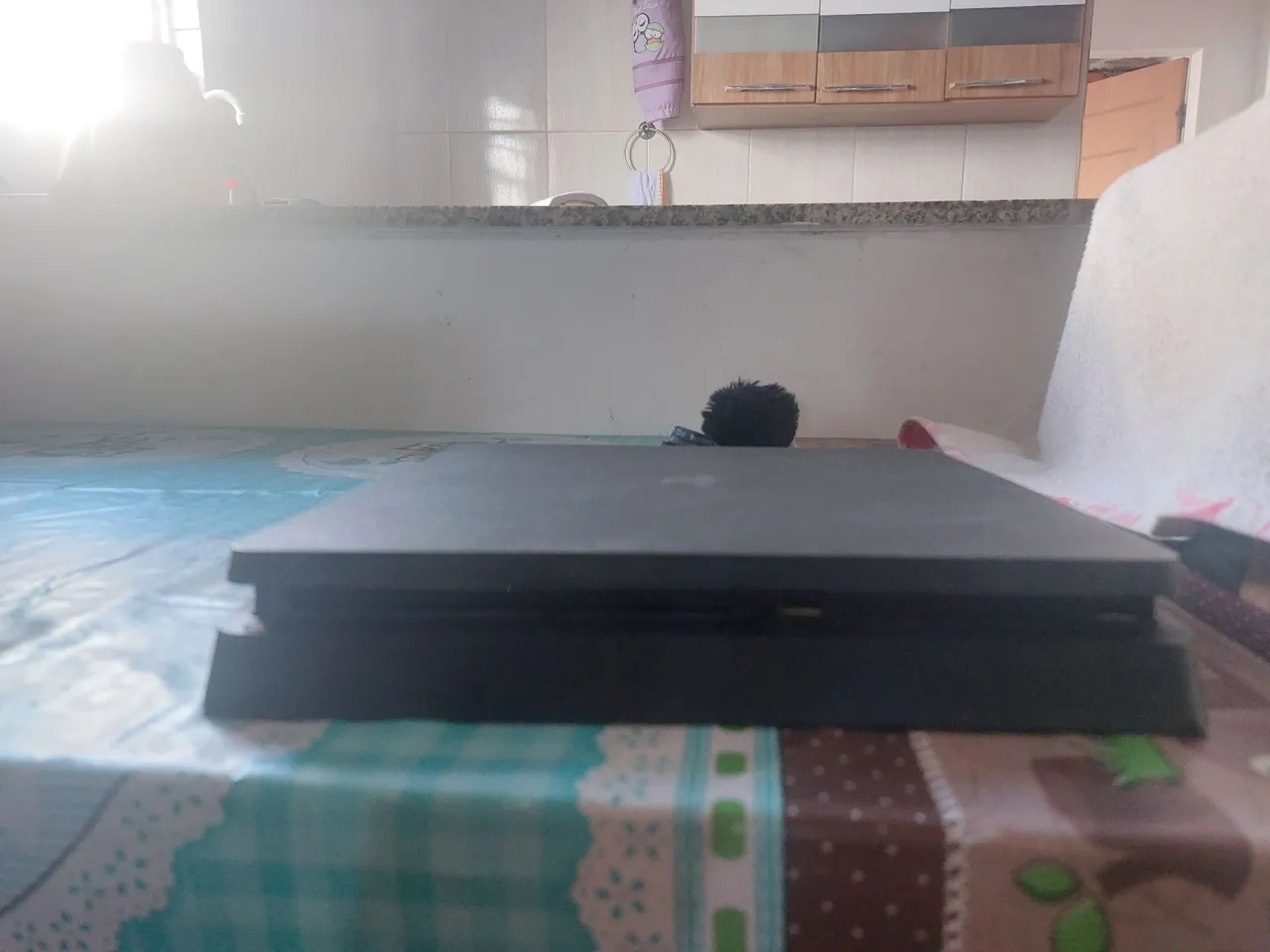 Console ps4 +3 jogos e controle